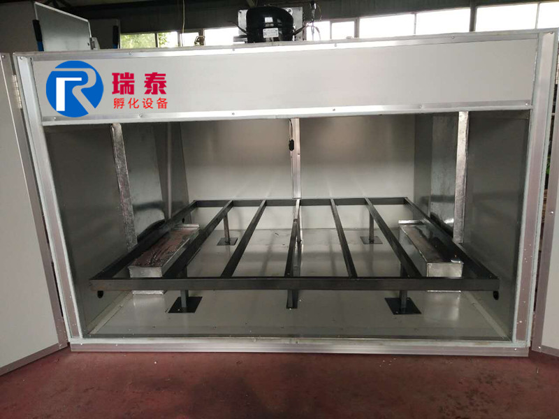 蝗蟲孵化機