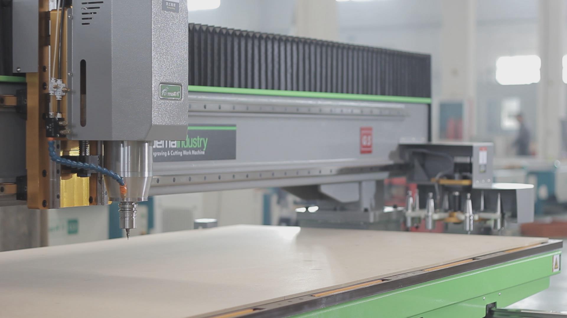 得馬CNC加工中心 得馬CNC加工中心