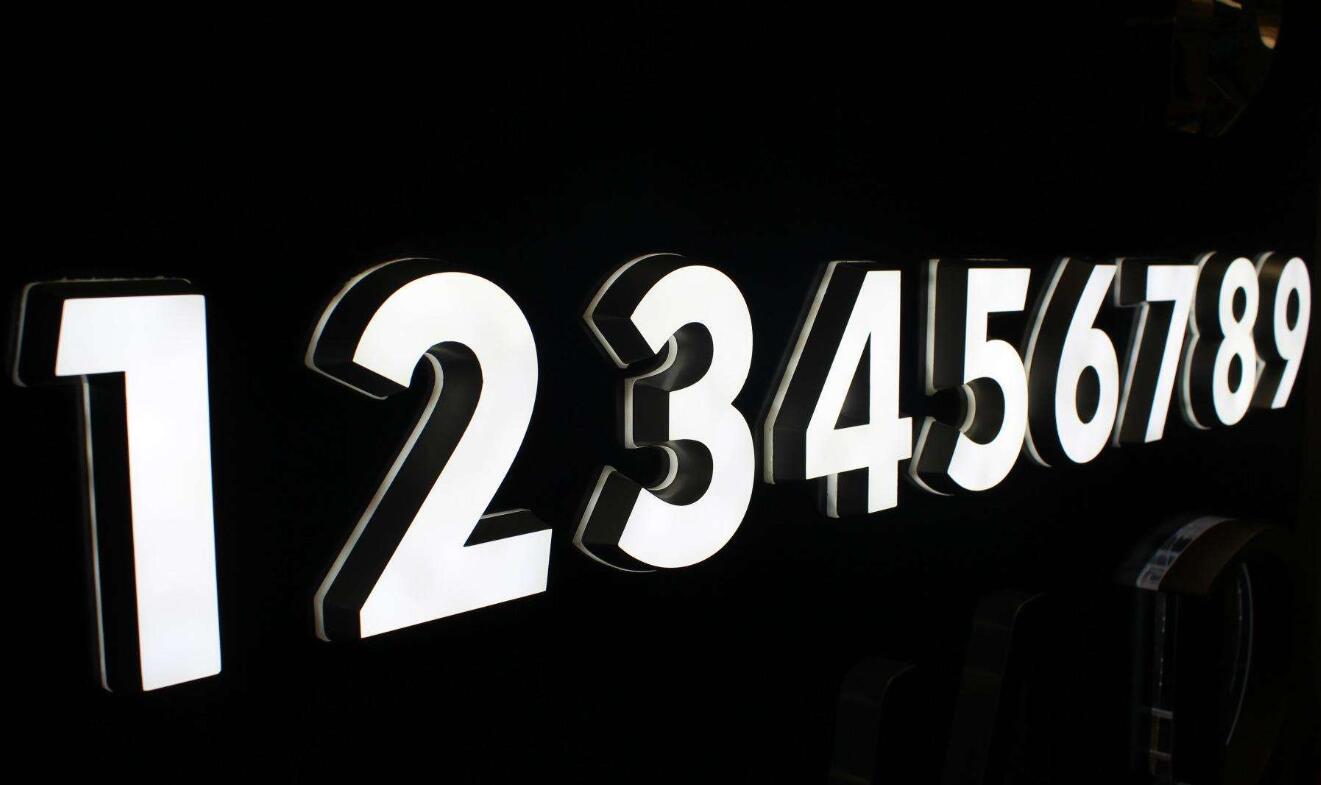 廣告雕刻機(jī)加工的廣告字 廣告雕刻機(jī)加工的廣告字