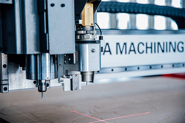 全新一代廣告雕刻機-Z3高速巡邊雕刻機 全新一代廣告雕刻機-Z3高速巡邊雕刻機