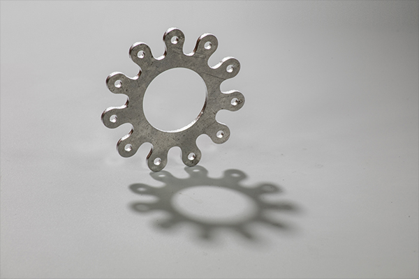 得馬光纖激光切割機切割的金屬鈑金 得馬光纖激光切割機切割的金屬鈑金